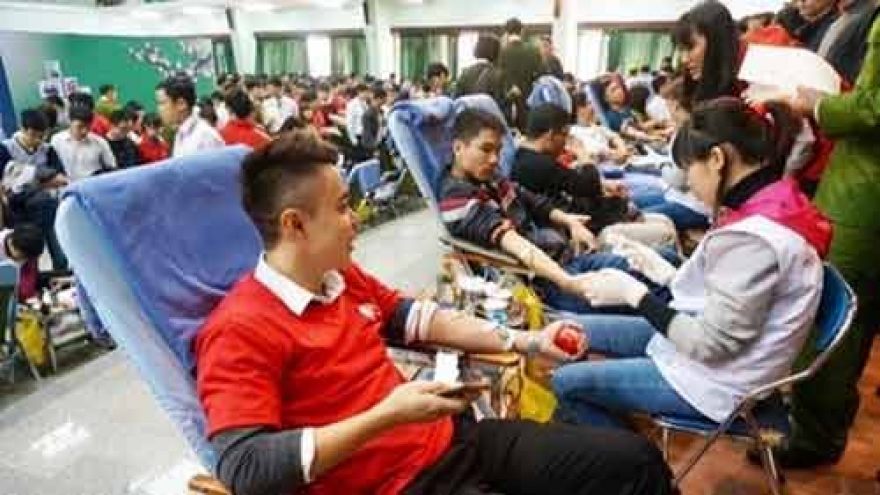 
        Patients worry Tet holiday will see blood shortage
                              