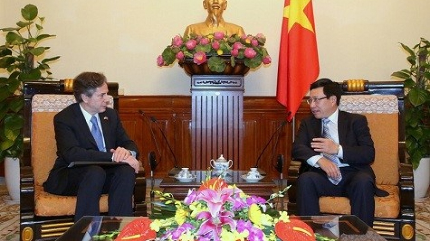Vietnam FM, US Deputy Secretary of State discuss bilateral ties