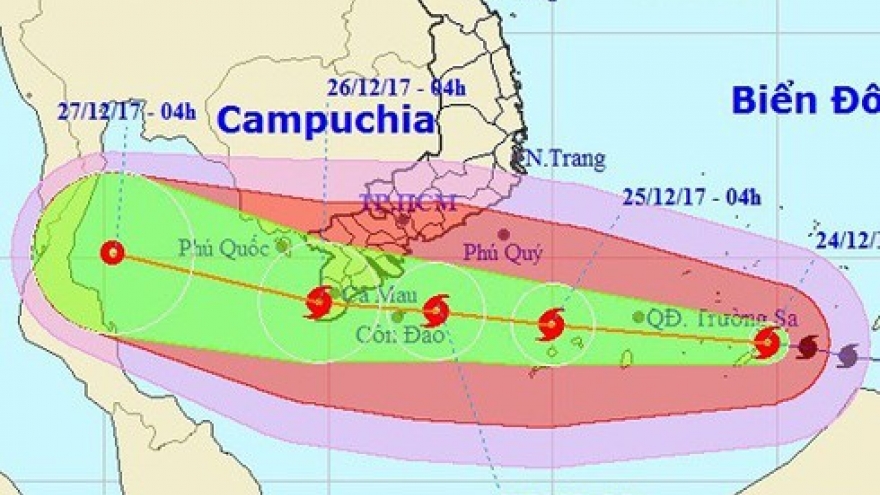 Storm Tembin heading to East Sea
