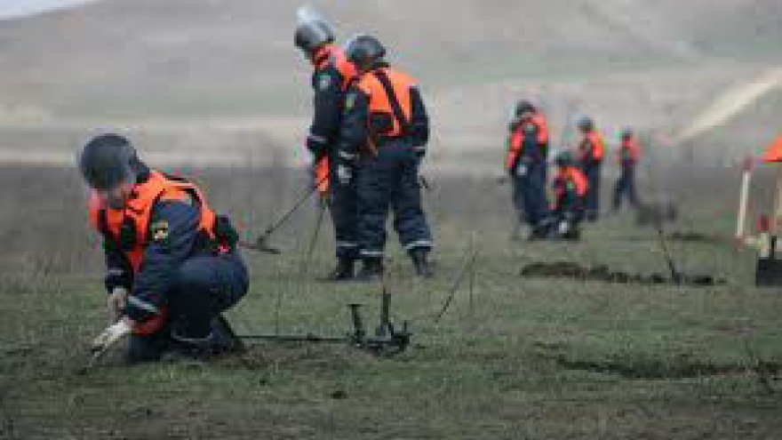 Germany further assists Vietnam in bomb and mine clearance