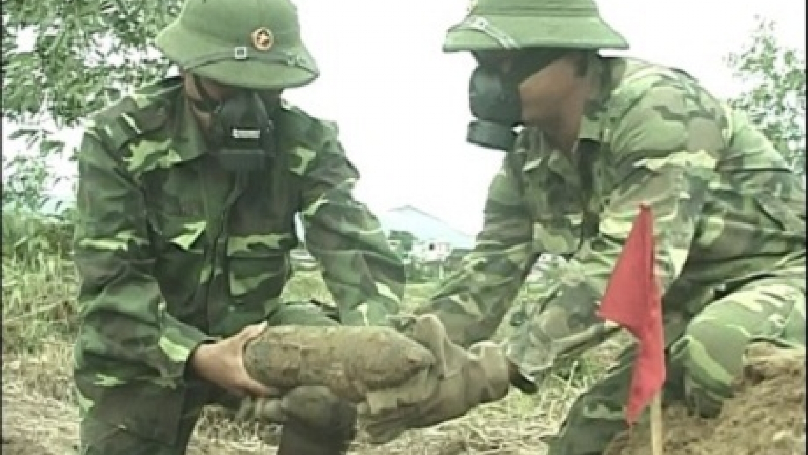 Quang Binh Province boosts effort to tackle UXOs