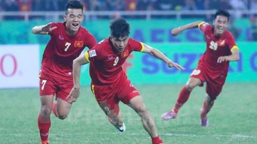 
        Vietnam moves up one spot in FIFA world rankings
                              