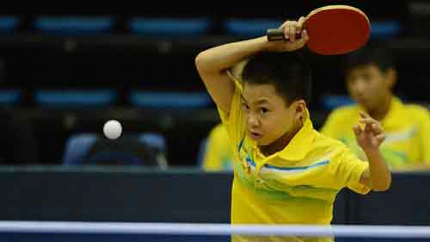 12 athletes head for Thai table tennis tourney 