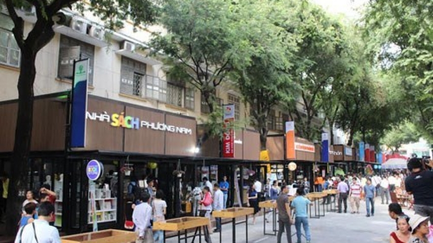 Danang city to open book street