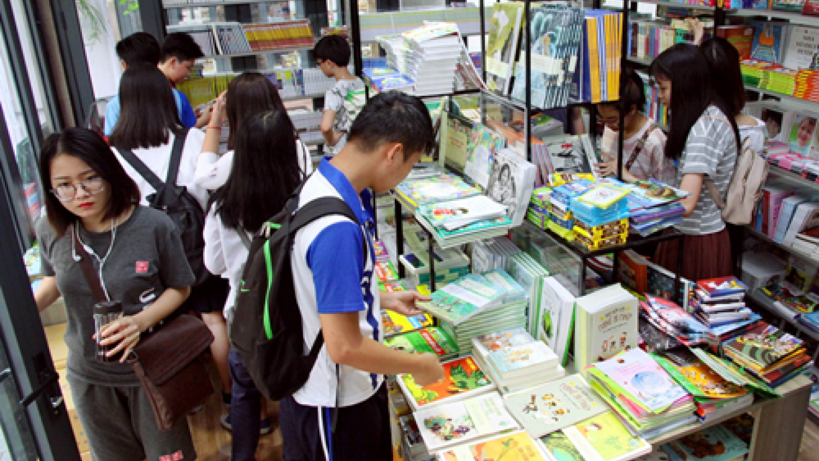 Children’s book fair in Hanoi ends today