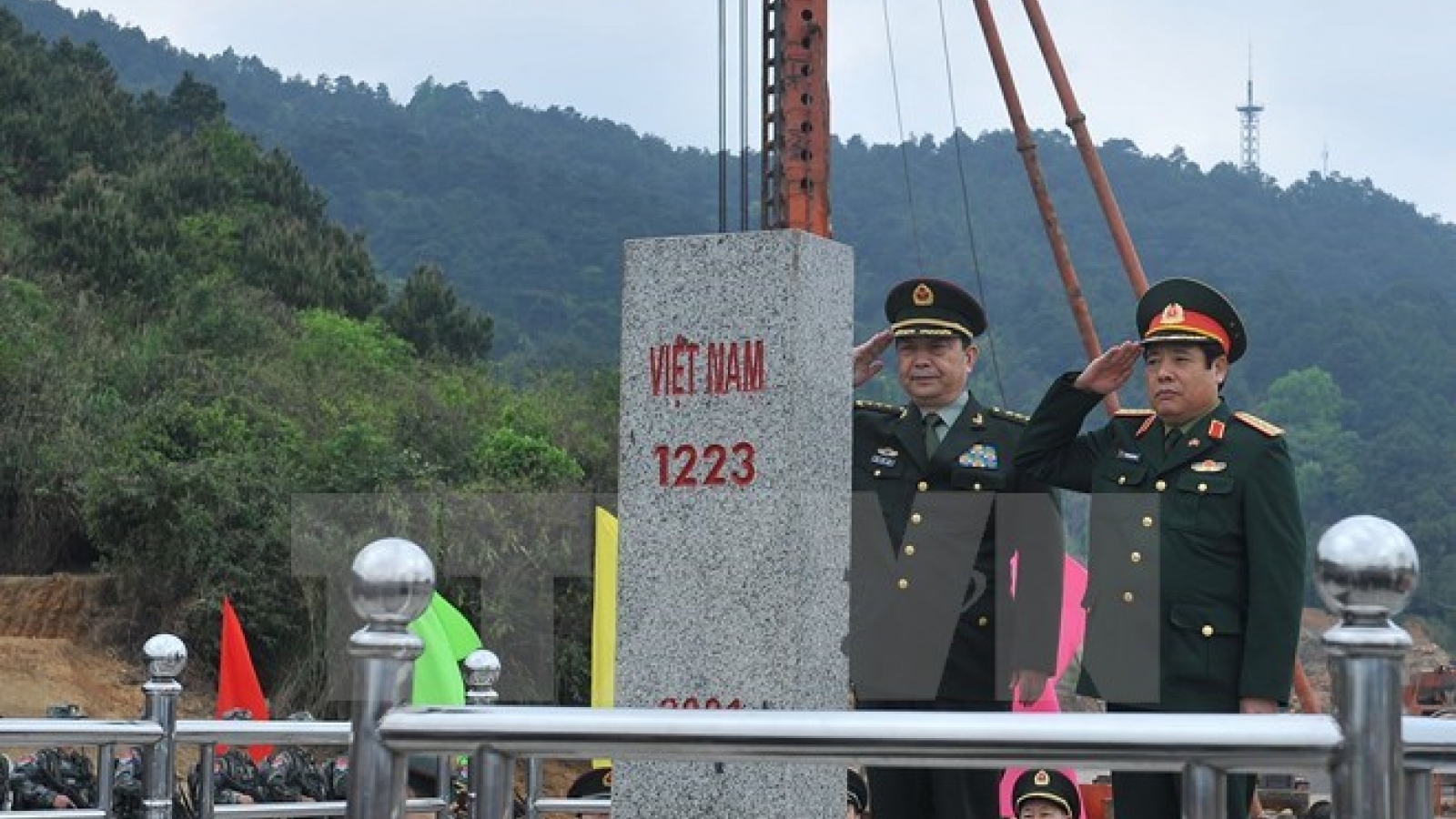 Vietnam-China land border committee convenes seventh session