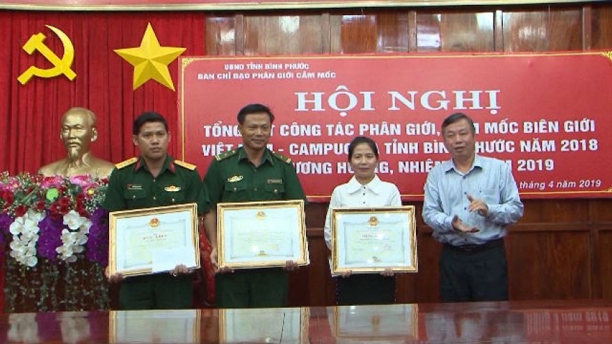 Binh Phuoc finishes building auxiliary border markers with Cambodia