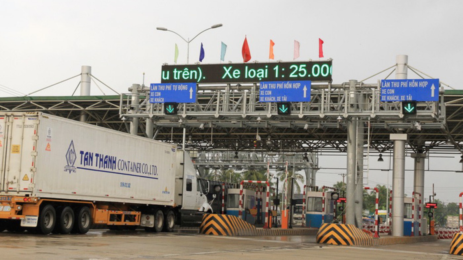 ​Vietnam moves toward electronic toll collection