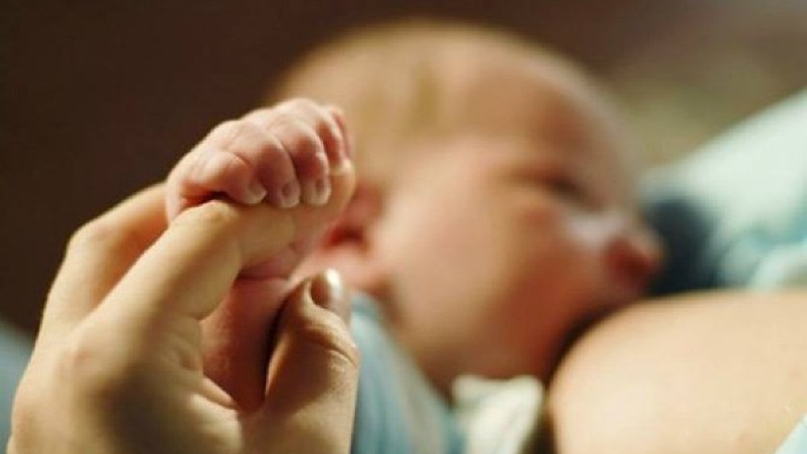 UNICEF campaign helps promote breastfeeding in Vietnam