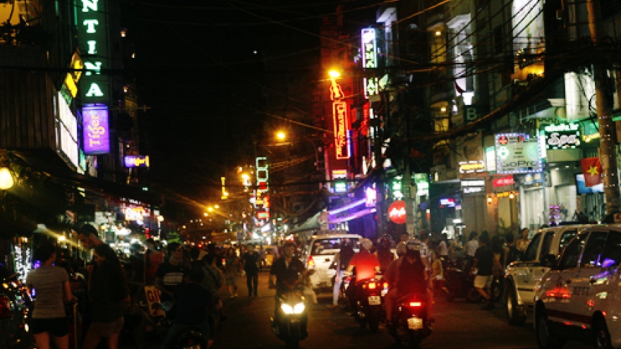 Bui Vien Pedestrian Street bans vehicles as of July 15
