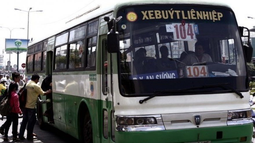 
        1,000 more bus trips in HCM City during New Year
                              