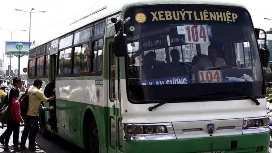 1,000 more bus trips in HCM City during New Year