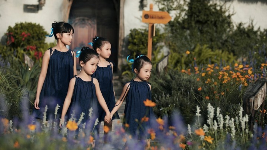 Hundreds of young models at Vietnam Junior Fashion Week