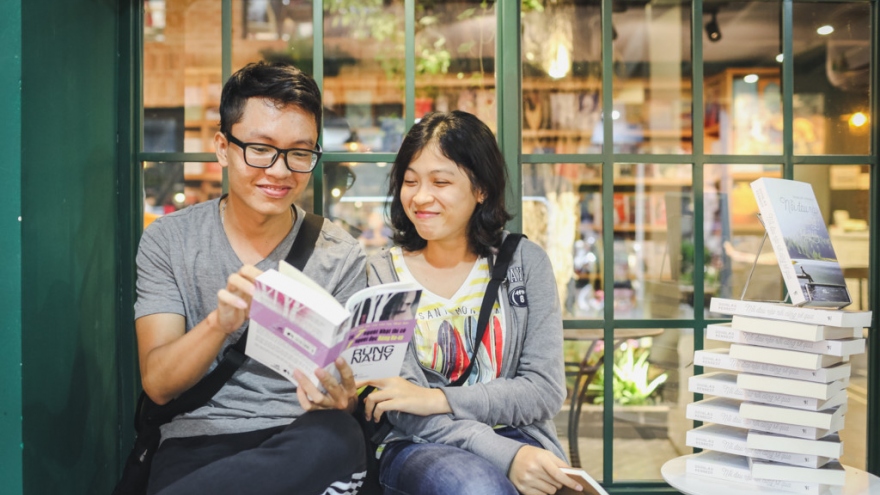 New café for book lovers in HCM City