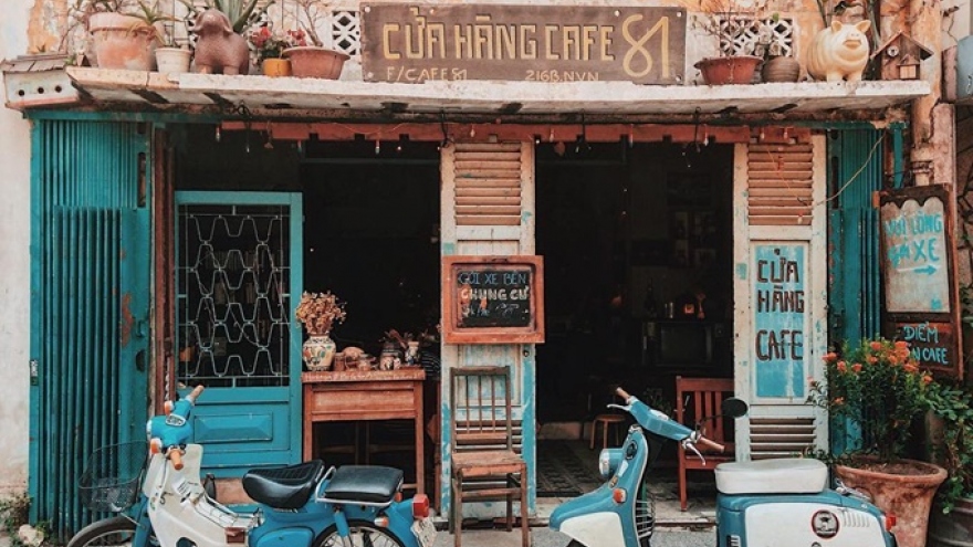 7 retro Saigon cafés that offer a ride back in time