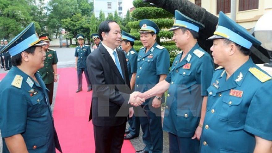 President visits Air Defence – Air Force Service