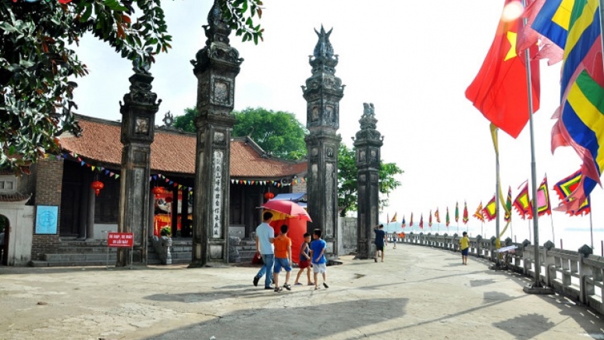 Chem – a unique temple of Thang Long Royal Citadel
