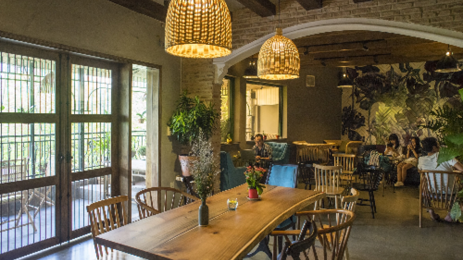Romantic coffee shop in HCM City