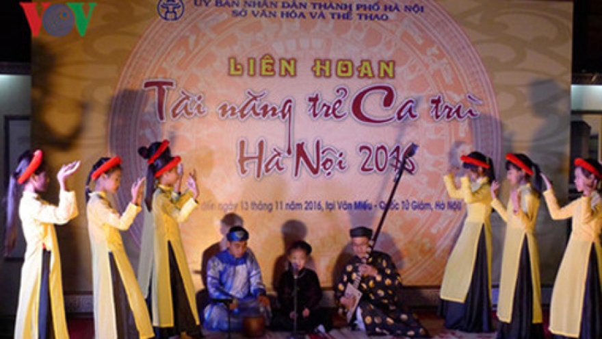 Hanoi promotes Ca tru performances