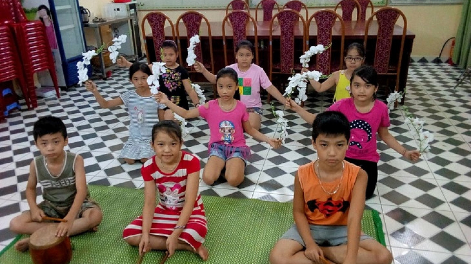 Ca Tru club helps preserve traditional art form