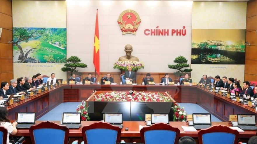 Cabinet members discuss revision of business laws