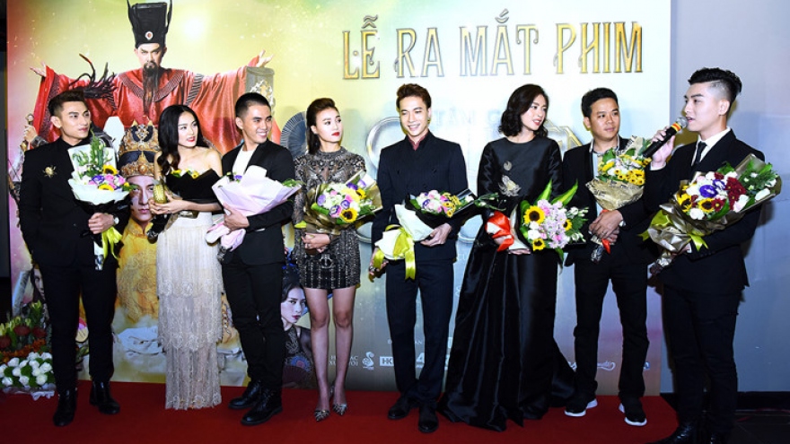 
        Stars come out to celebrate ‘Tam Cam- The Untold Story’ debut 
                              