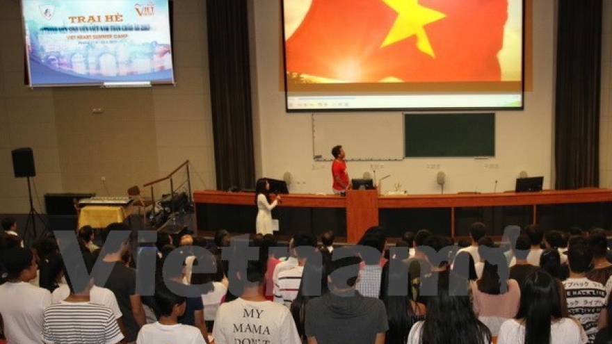Camp for Vietnamese youths in Europe opens in Czech Republic