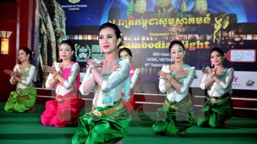 Vietnamese cities feature Cambodian culture