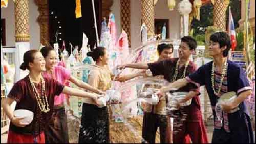 Cambodia ensures traffic safety, order for traditional New Year