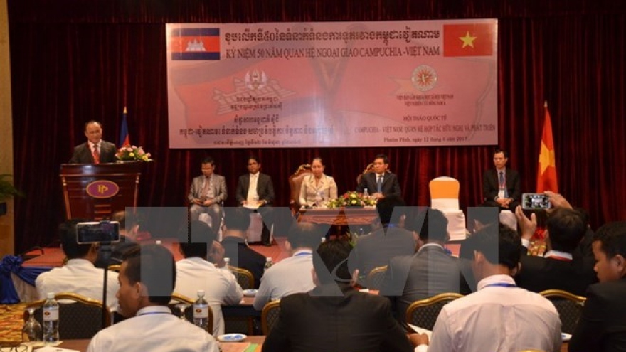 Vietnam, Cambodia should strengthen relations to ensure mutual benefit