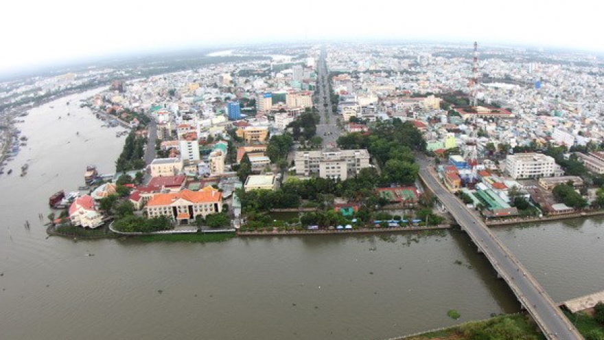 China firm wants to build railway in Mekong Delta hub