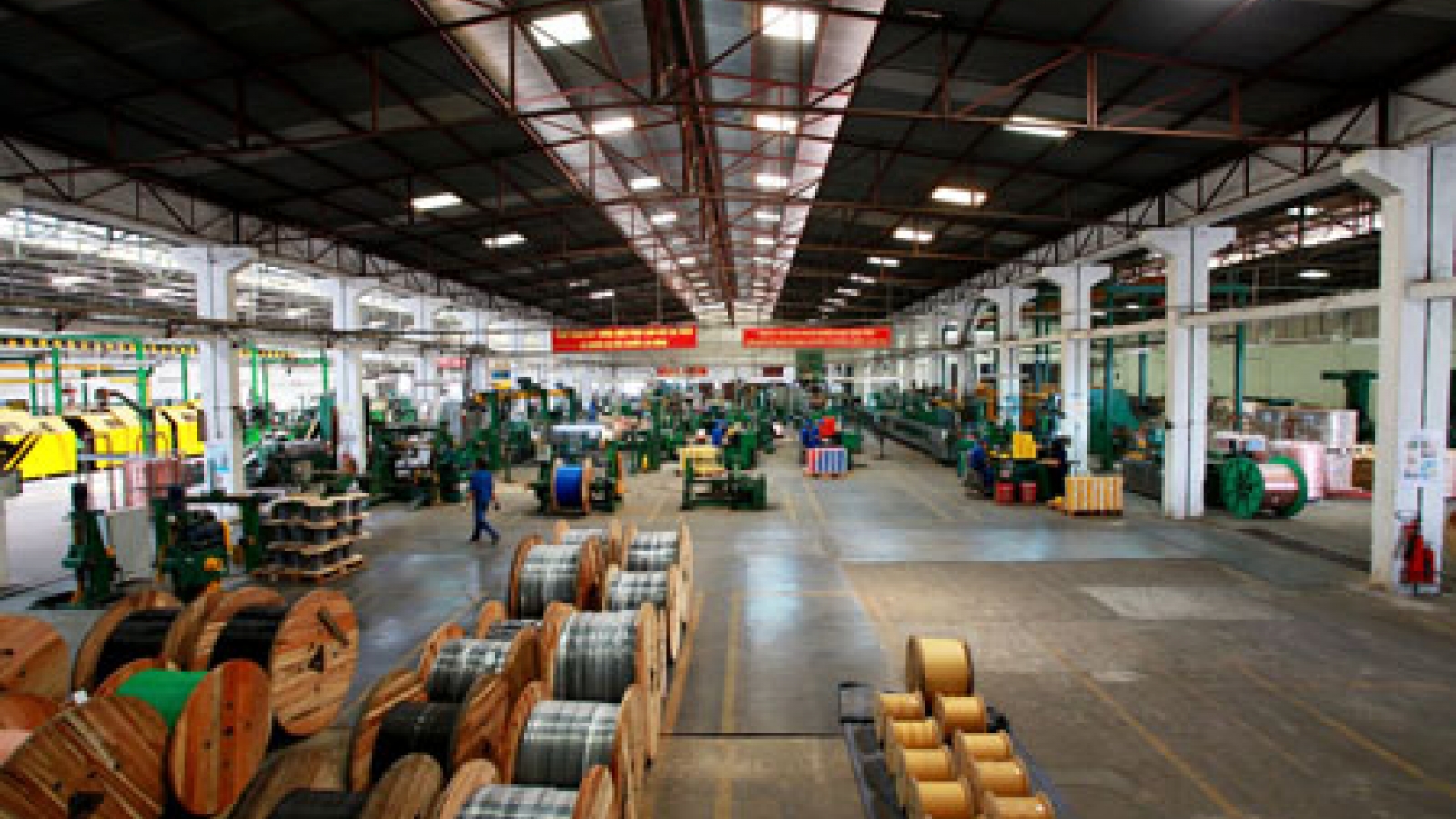 Electric wire and cable exports jump 4.7% in H1 