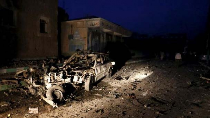 Car bomb kills five in Kabul, Afghan leader warns Pakistan