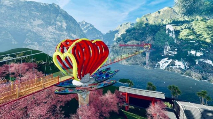 First glass bridge to open soon