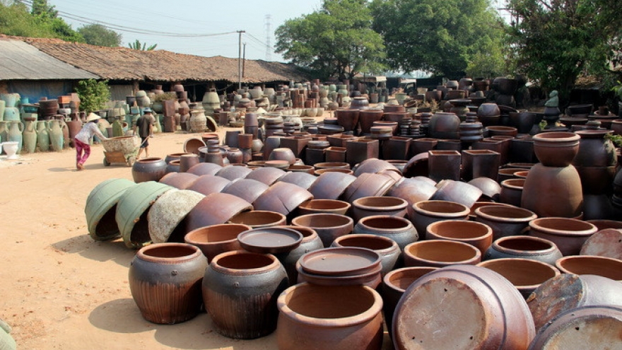 300-year old pottery village in Dong Nai