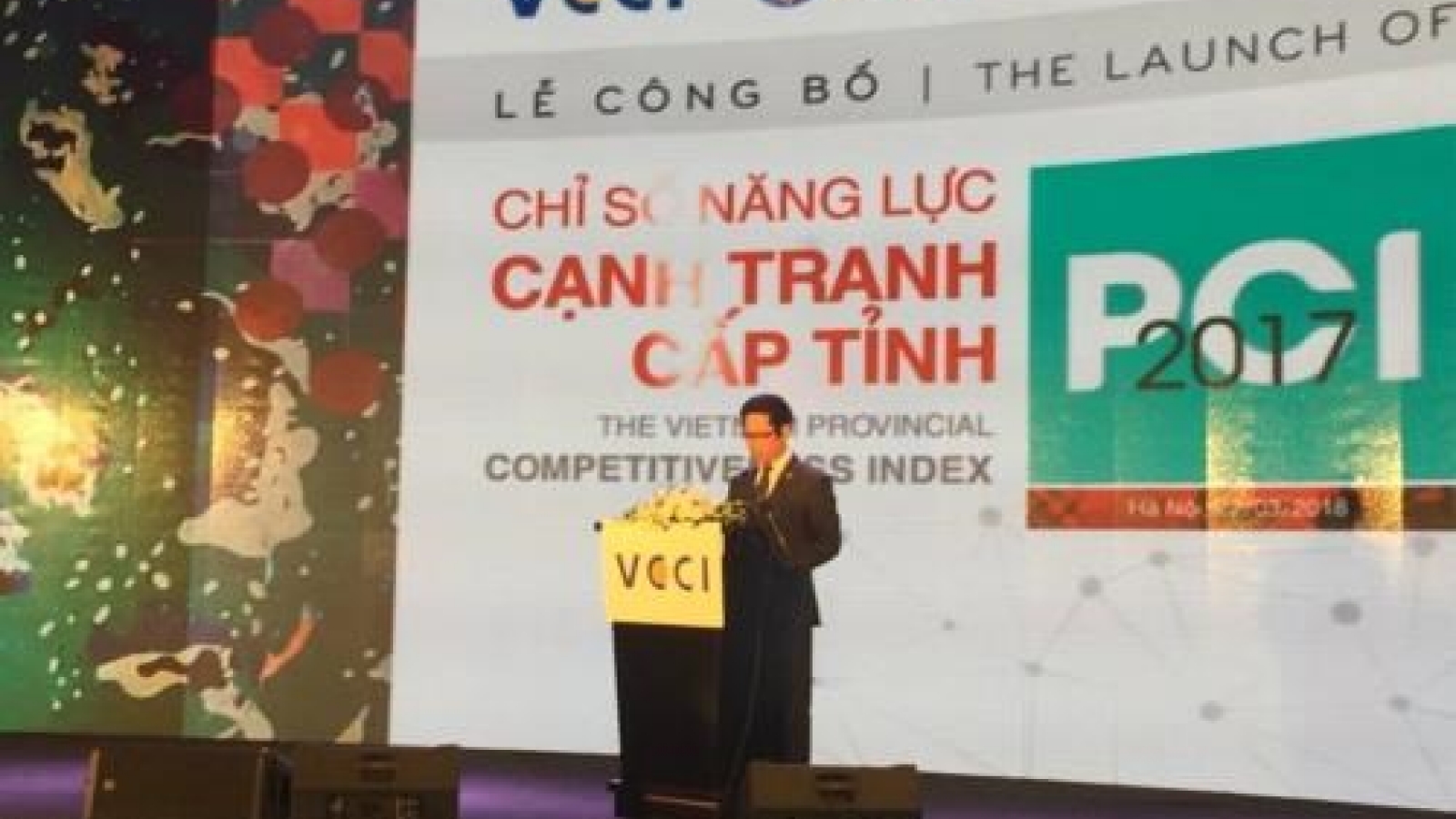 Central localities need to boost administrative reform to increase competitiveness index