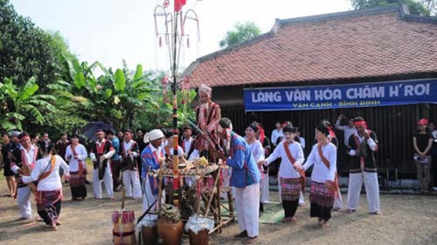 Praying for rain – special ritual of Cham ethnic minority