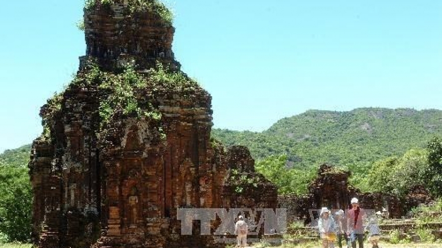 Int’l conference sheds light on Binh Dinh’s ancient ceramics