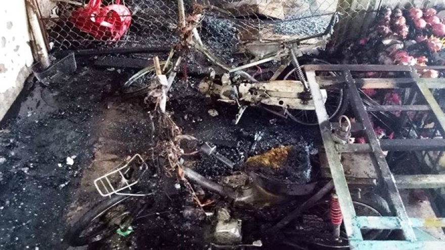 Fire rips through market in Dong Nai, no one hurt
