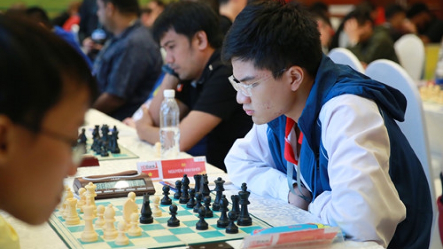Vietnam chess players score big wins at Olympiad
