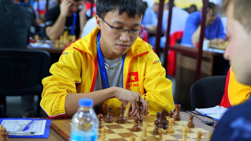 Vietnam chess team holds out for draw at Olympiad’s eighth round