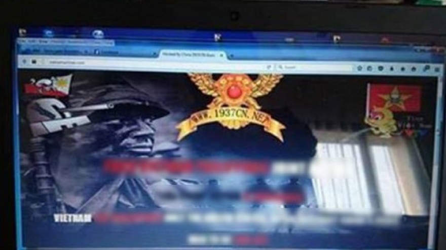 
        Alleged Chinese hackers compromise Vietnam's airports, airline website
                              