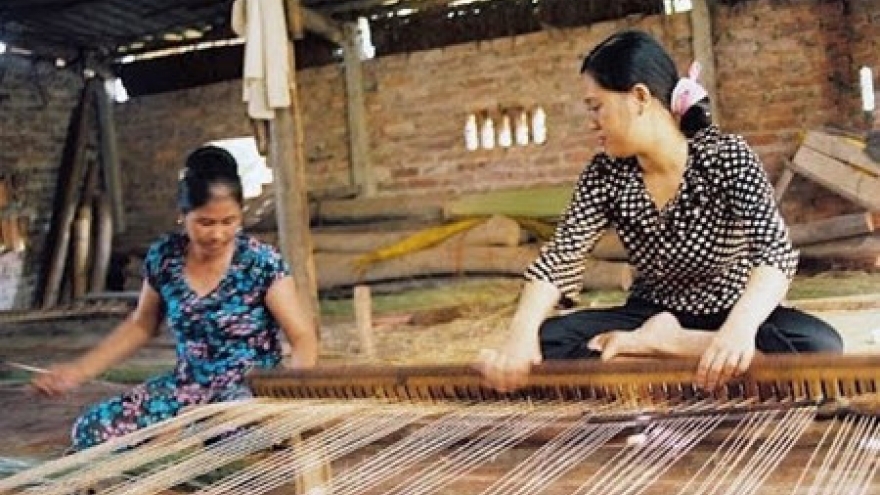 Hoi sedge mats- a specialty of Thai Binh