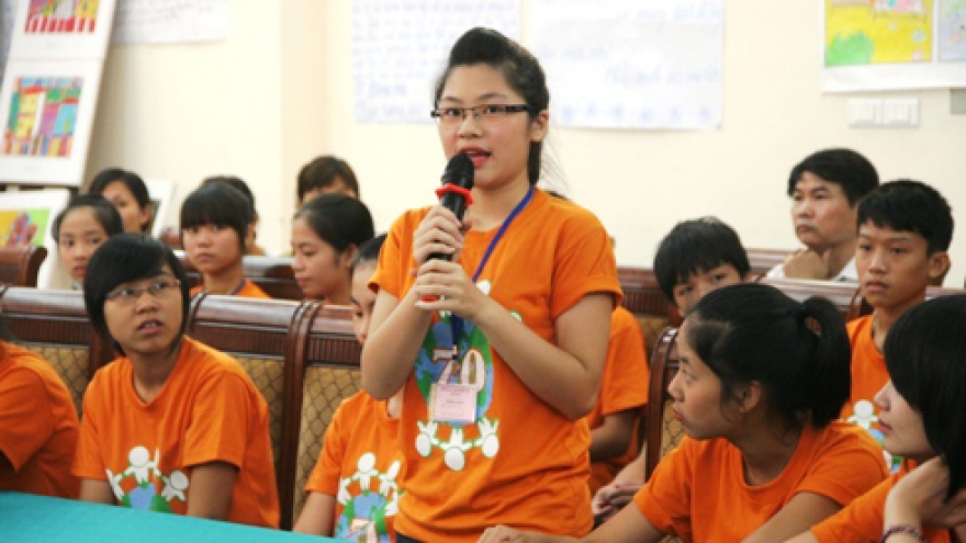 
        UNICEF report highlights Vietnam’s progress for children
                              
