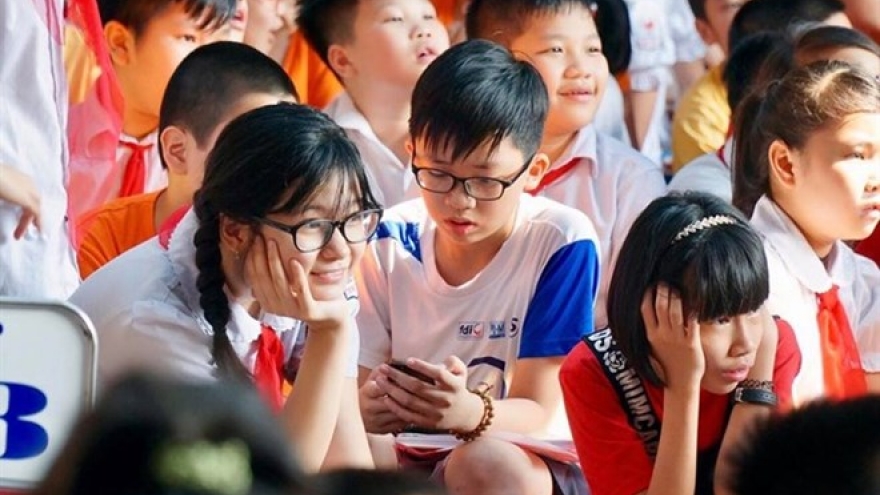 Hanoi parents race for pre-school admissions