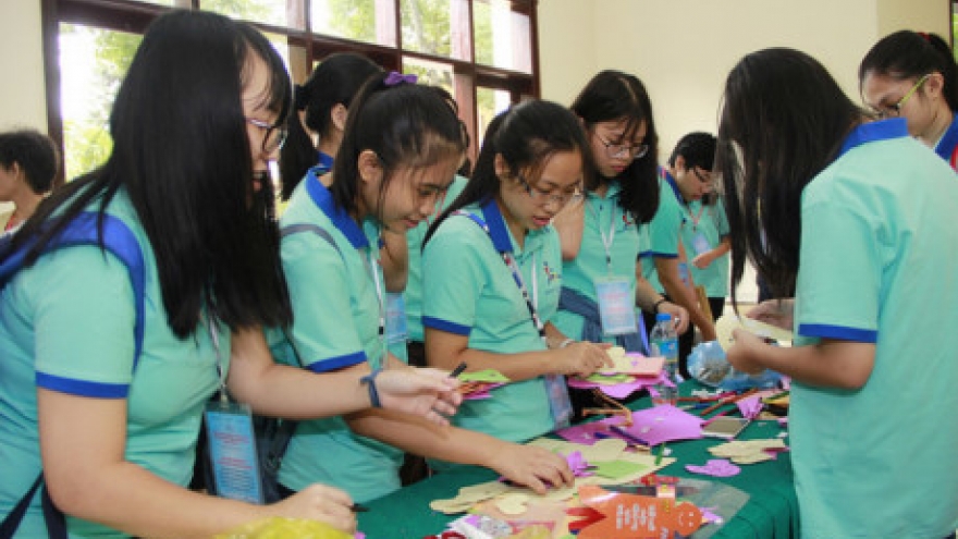 Forum in Hanoi focuses on preventing child abuse