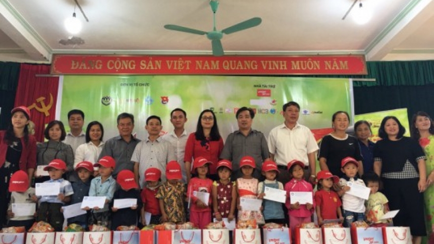 Lightening dreams of disadvantaged children in northern mountain provinces