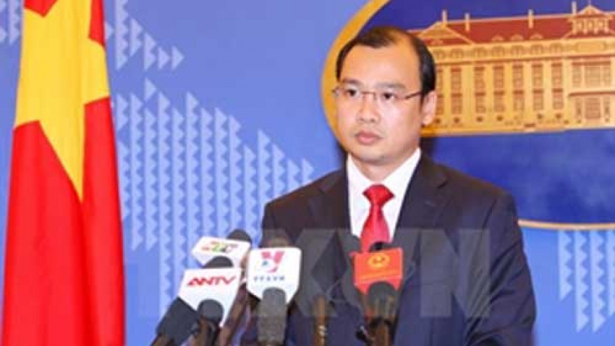 Vietnam considers ways of reducing reliance on Chinese goods