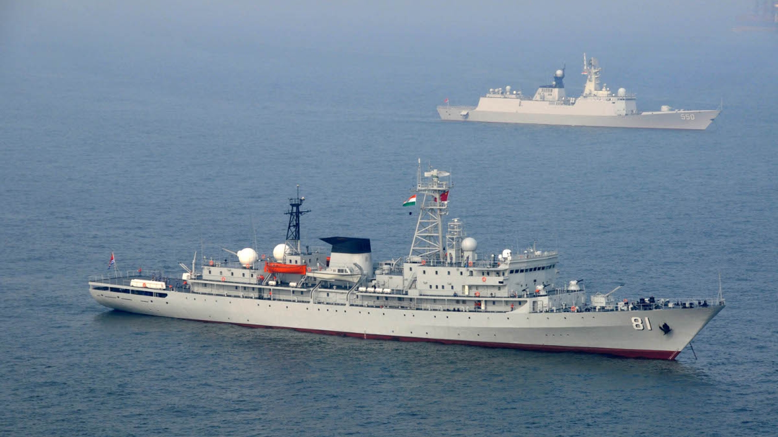 Chinese navy ships visit Cam Ranh int’l port