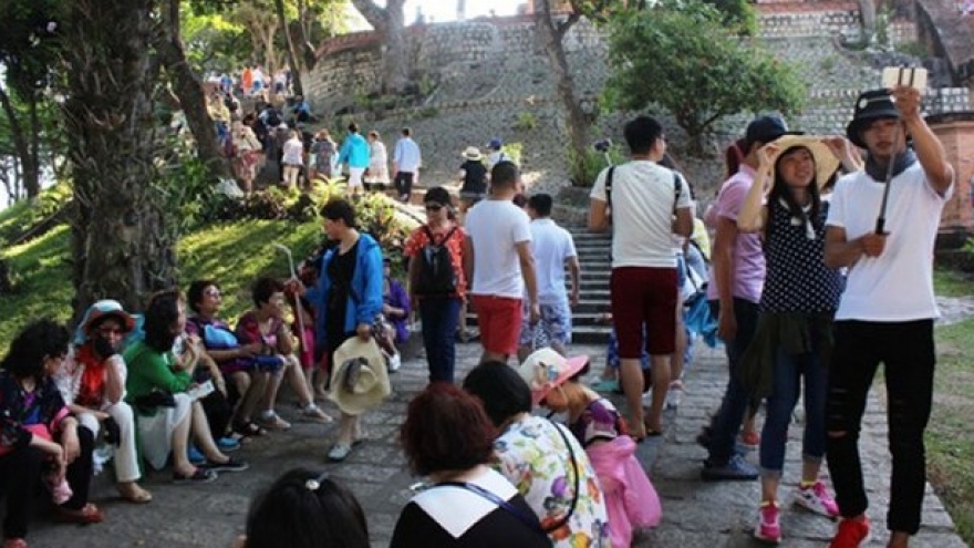 Chinese tourists remain key driver of Vietnam's tourism boom